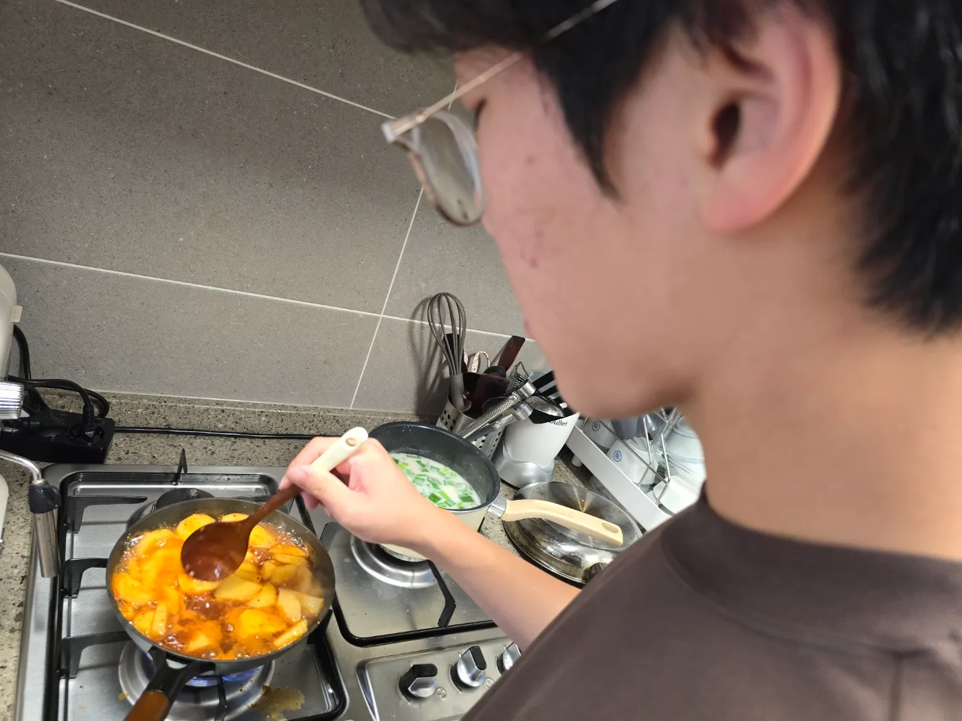 Monthly Meals for an Elderly Neighbor